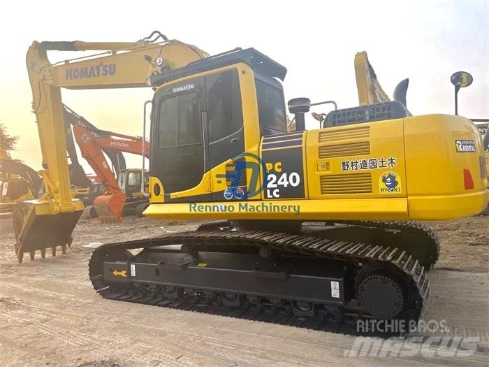 Komatsu PC 240 -8 Bandgrävare