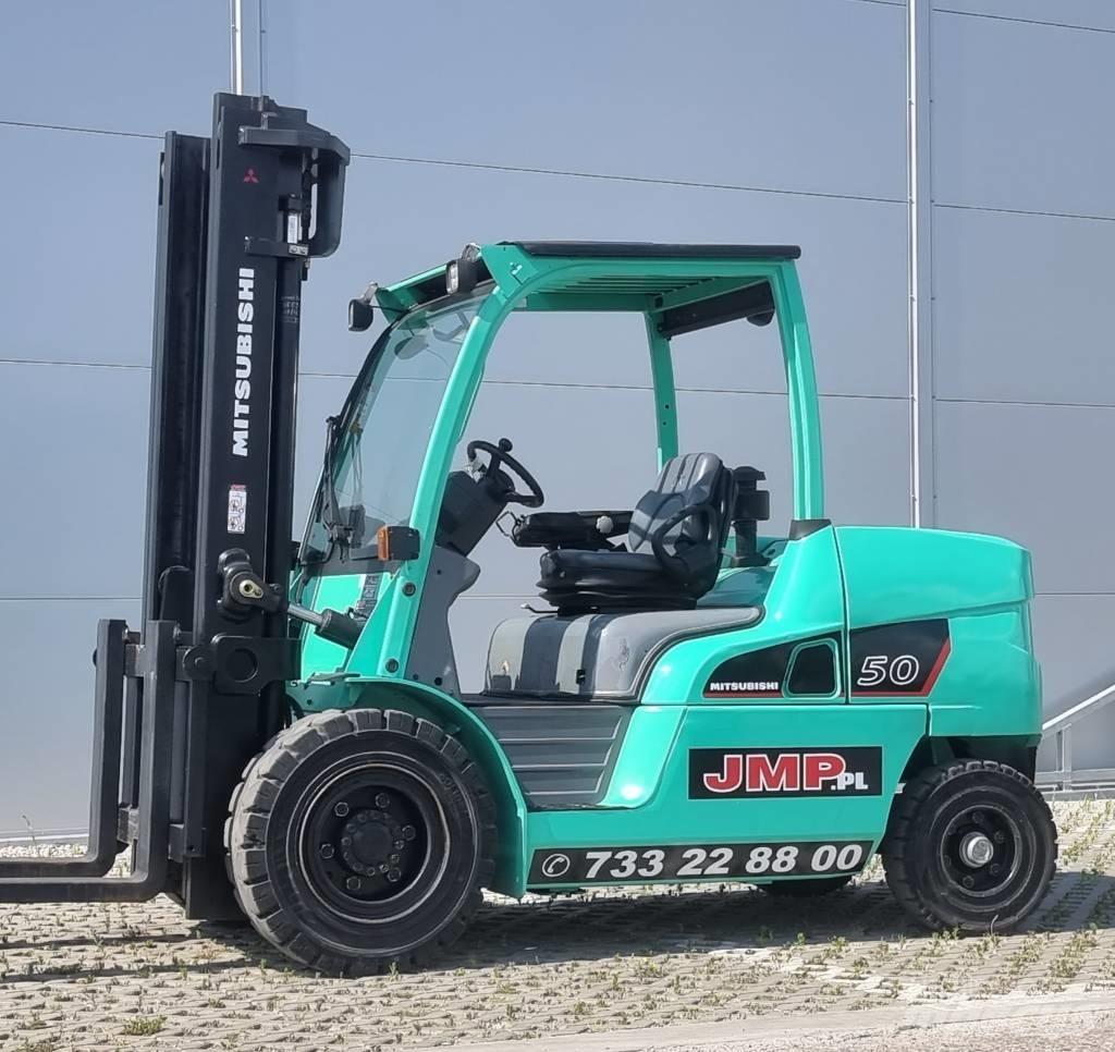 Mitsubishi FD50NT Dieselmotviktstruckar