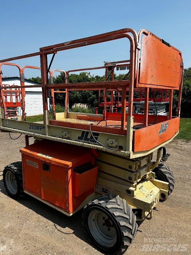 JLG 260 MRT Saxliftar
