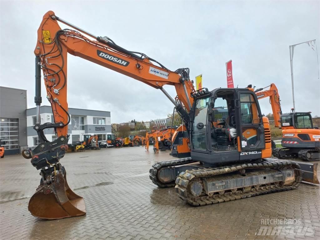 Develon DX140LCR-5 Bandgrävare