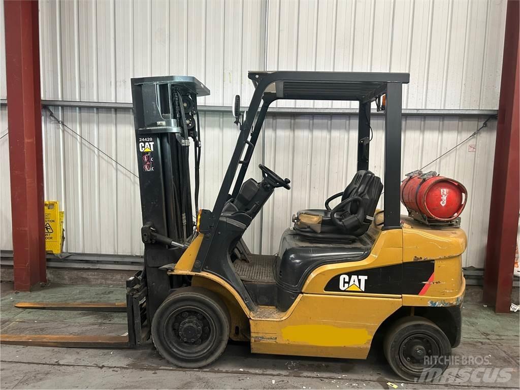CAT GP25NT Gasolmotviktstruckar