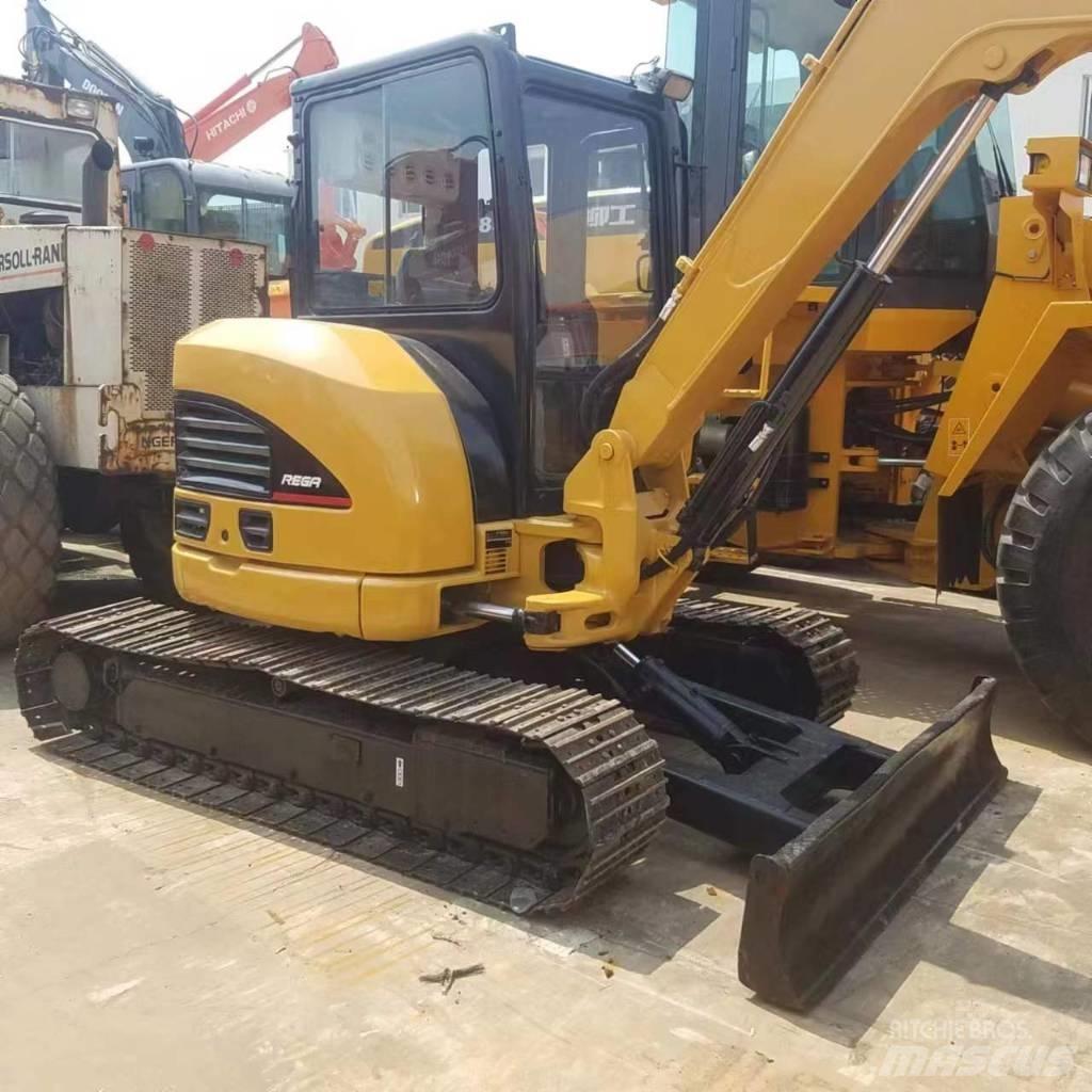 CAT 304 CR Minigrävare < 7t