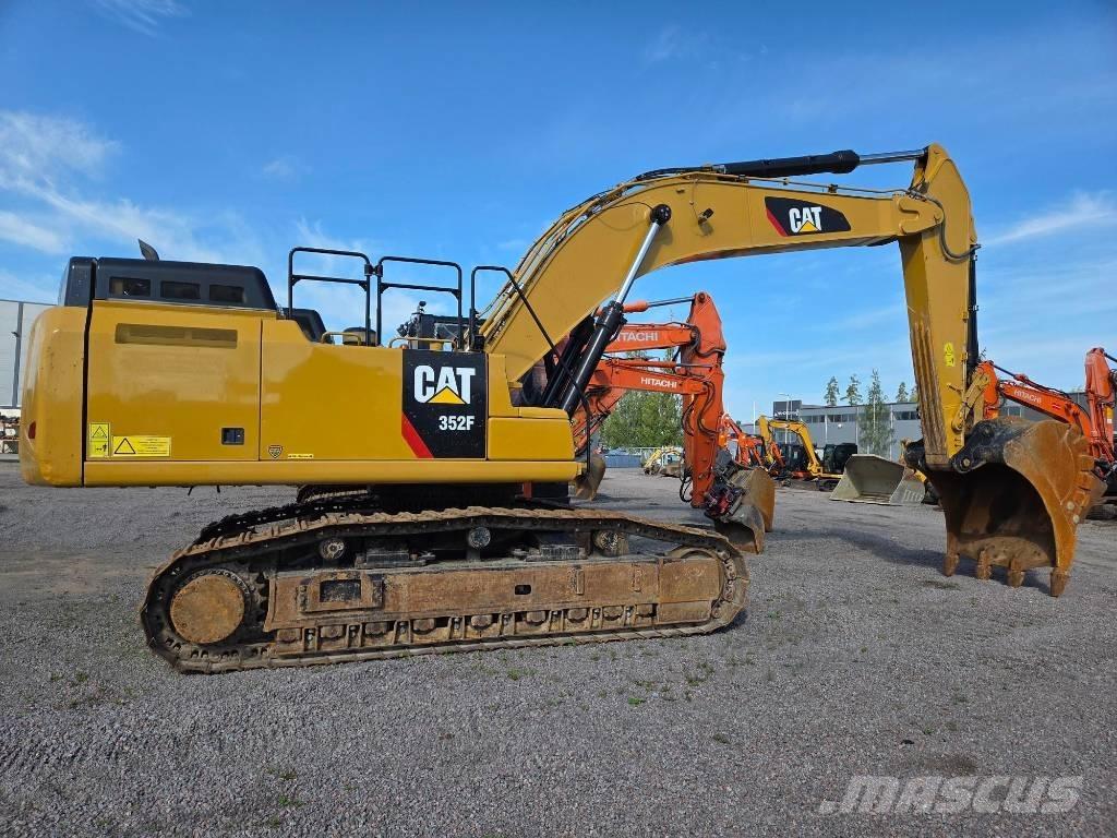 CAT 352 F Bandgrävare