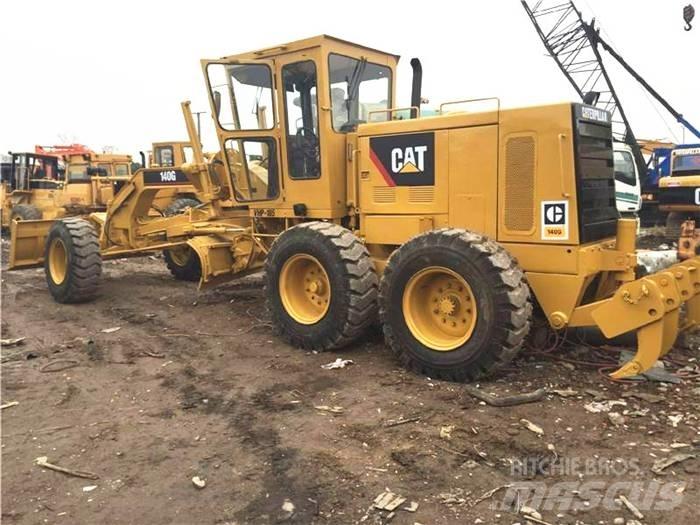 CAT 140 G Väghyvlar
