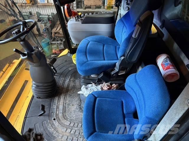 New Holland CX 8080 Skördetröskor