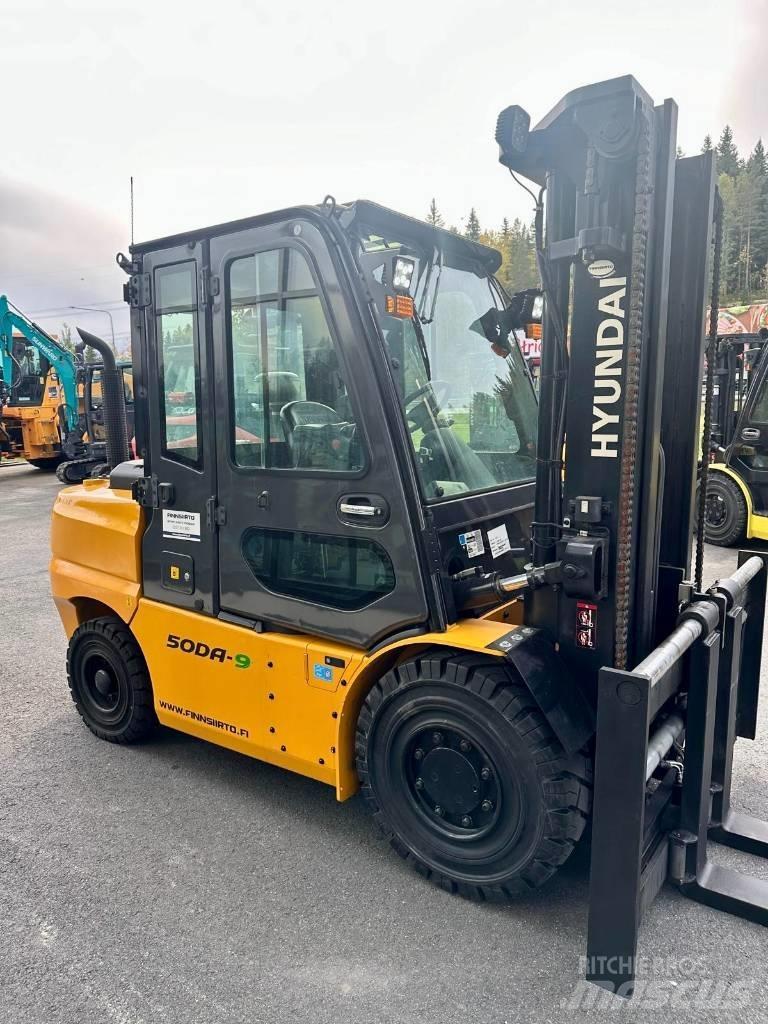 Hyundai 50DA-9 Dieselmotviktstruckar