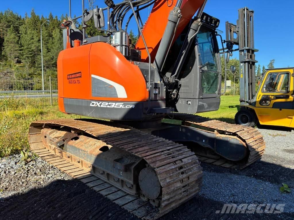 Doosan DX 235 LCR-5 Bandgrävare