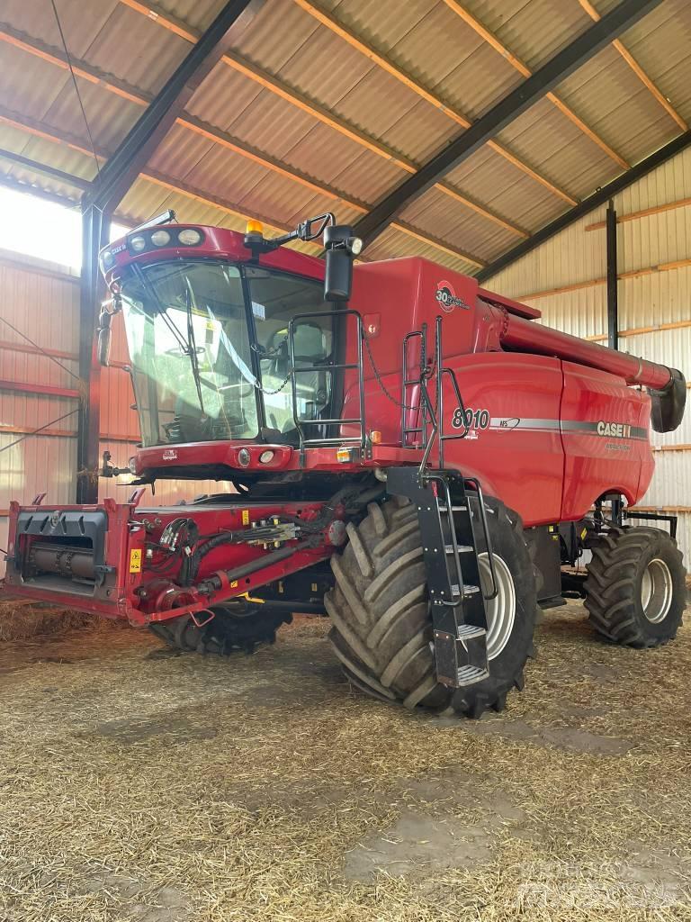 Case IH 8010 Skördetröskor