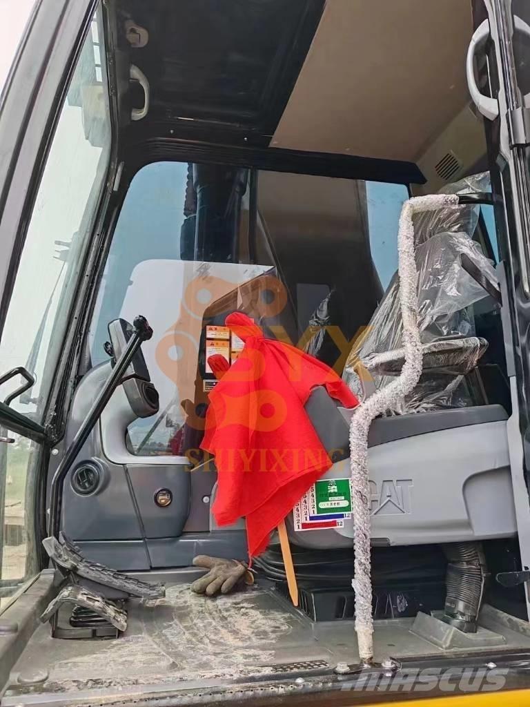 CAT 330DL Bandgrävare