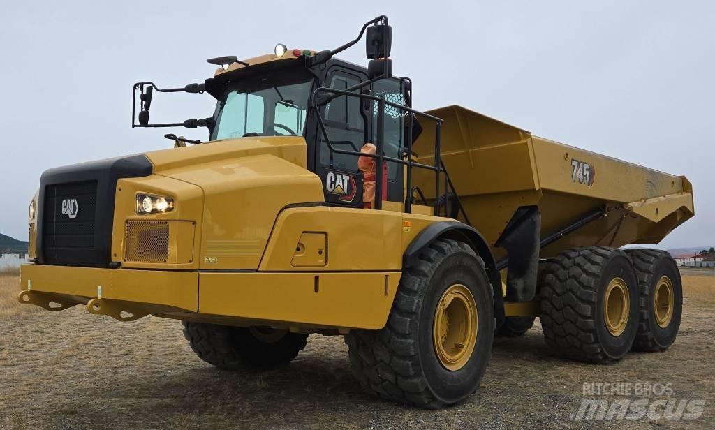 CAT 745 Midjestyrd dumper