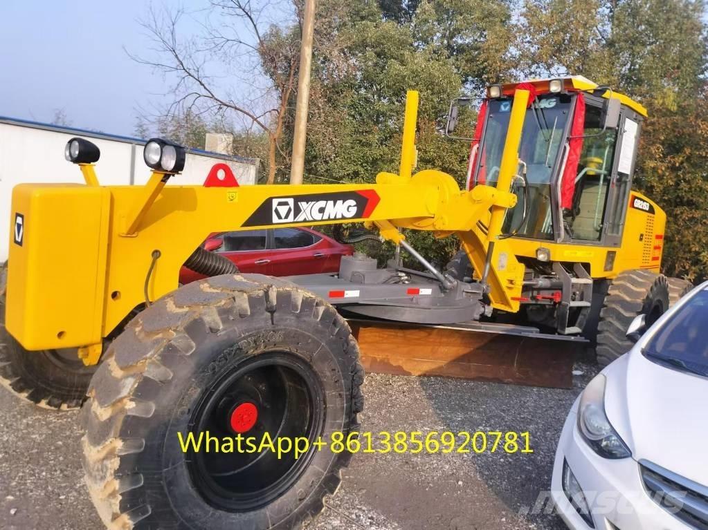 XCMG GR2153 Väghyvlar