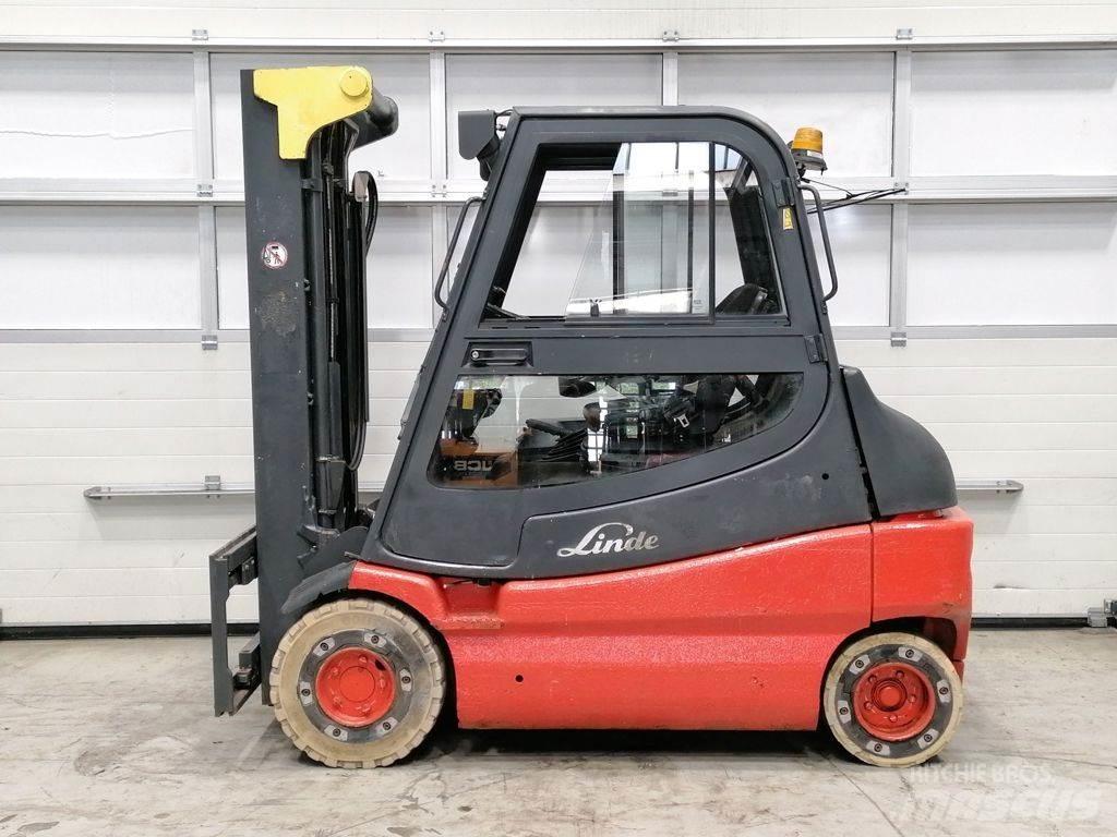 Linde E30-03 Elmotviktstruckar