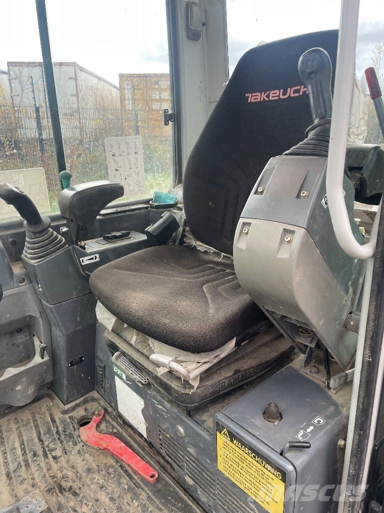 Takeuchi Tb235 Minigrävare < 7t