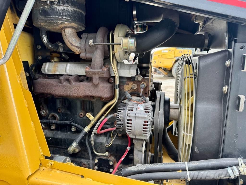 CAT 432 D Grävlastare