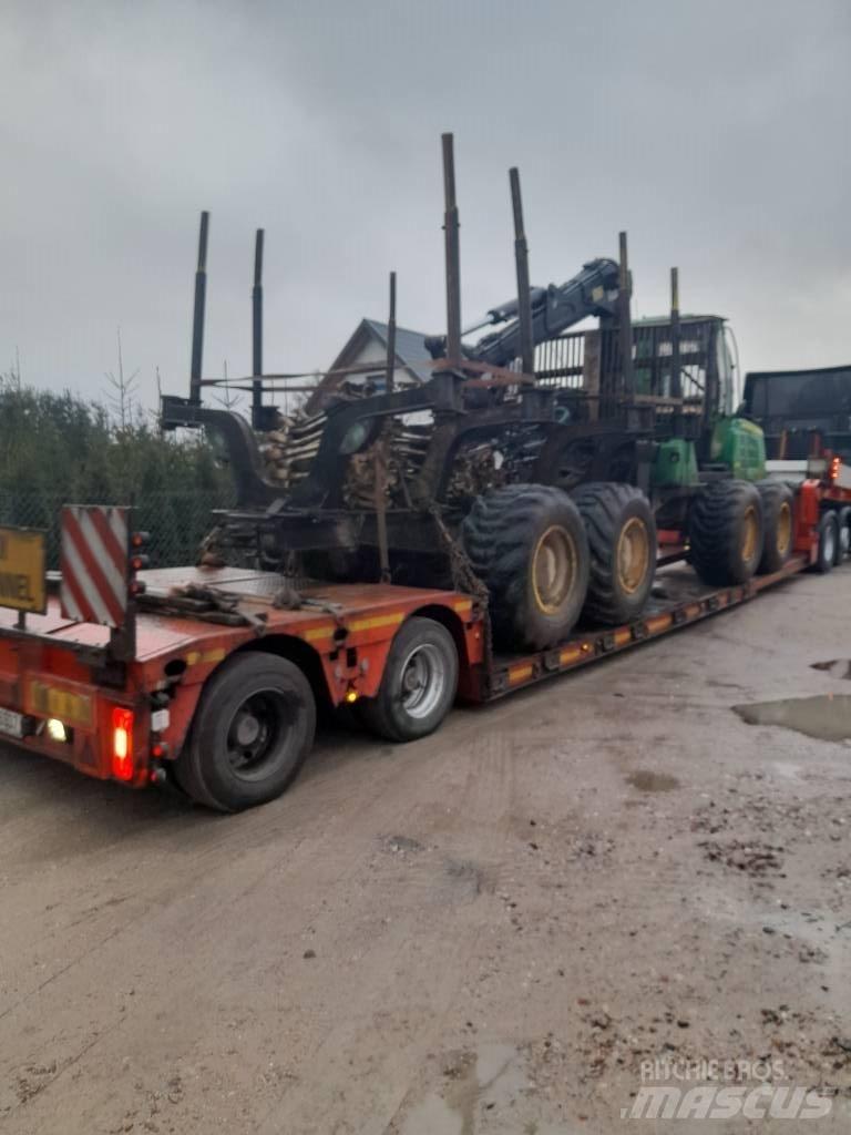 John Deere 1510 E Skotare