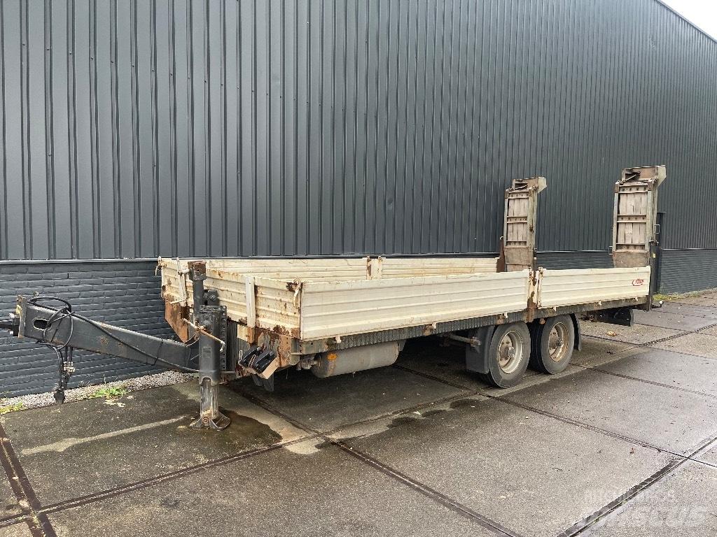 Fliegel 8 ton Biltransportsläp