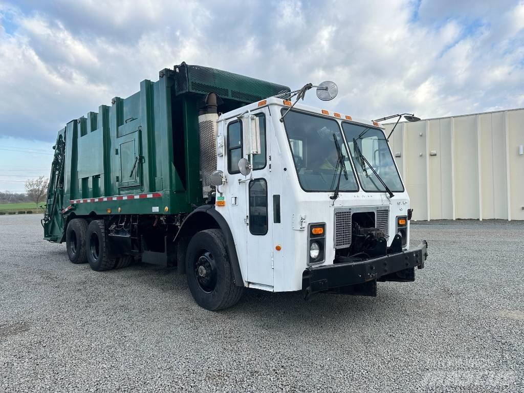 Mack LE613 Sopbilar