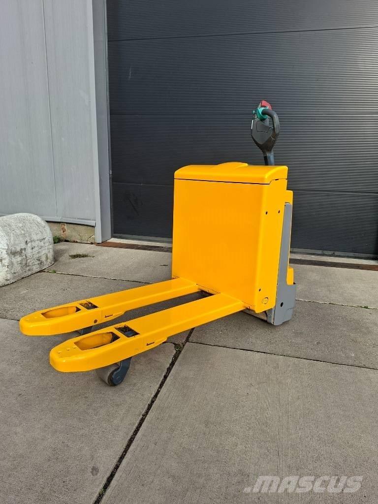 Jungheinrich EJE 116 Låglyftare utan plattform