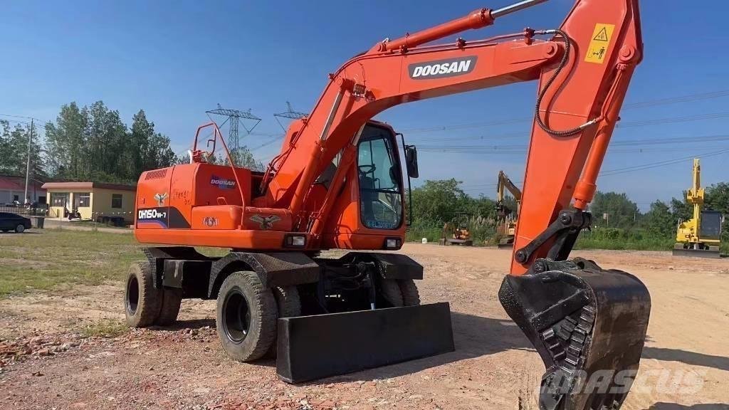 Doosan 150W-7 Hjulgrävare