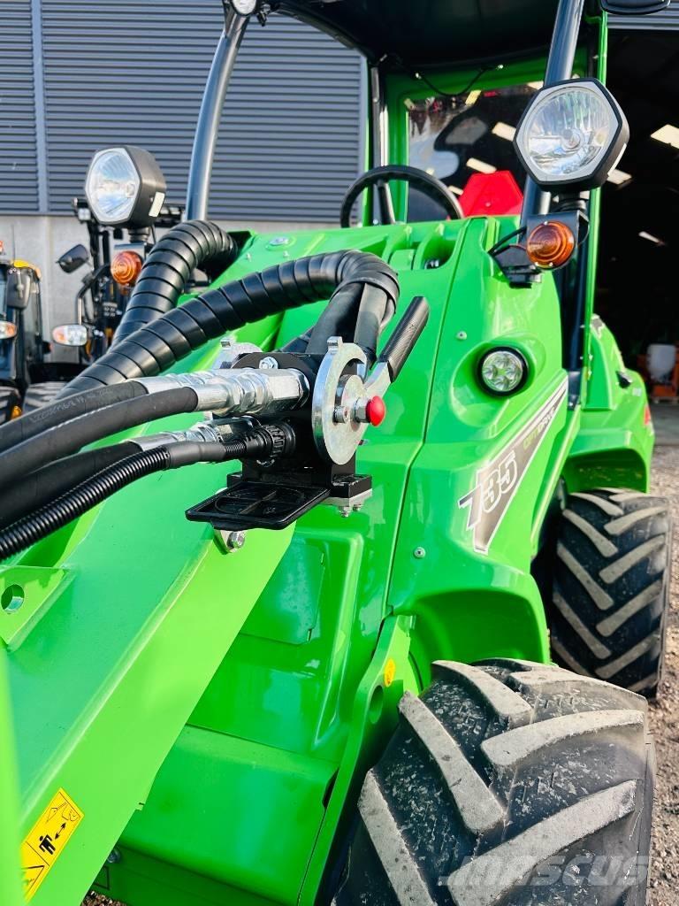 Avant 735 Kompaktlastare