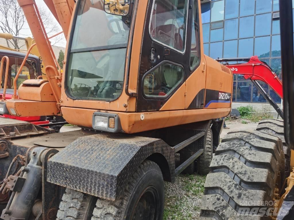 Doosan DH 210 W-7 Hjulgrävare