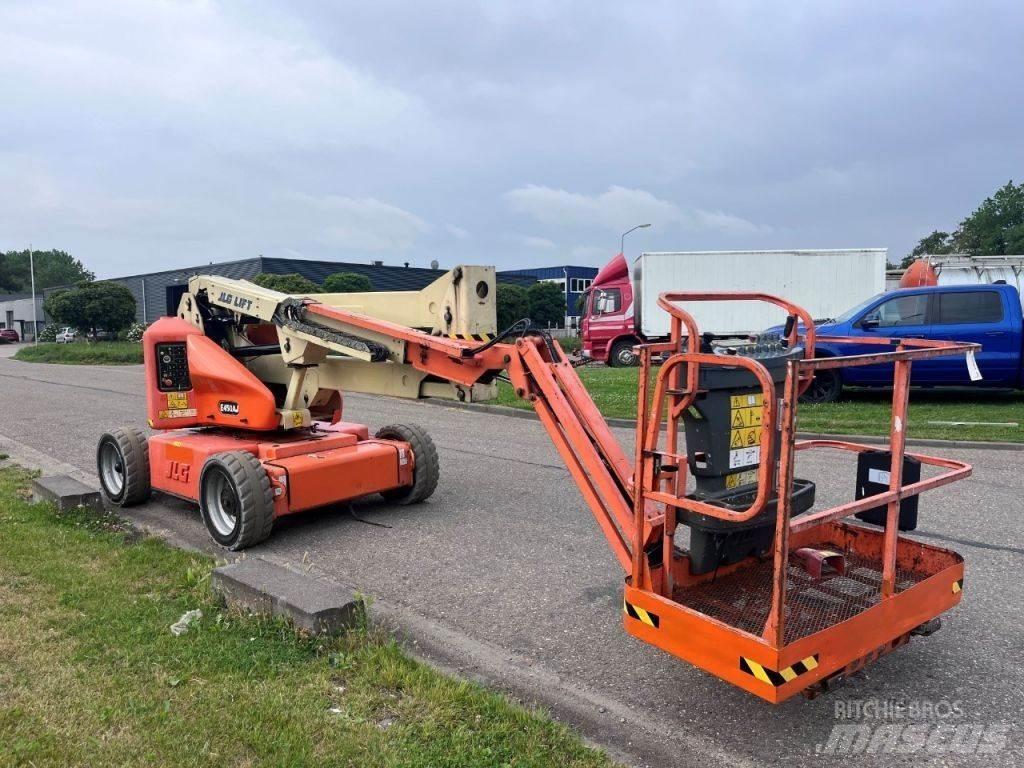 JLG E450AJ Bomliftar