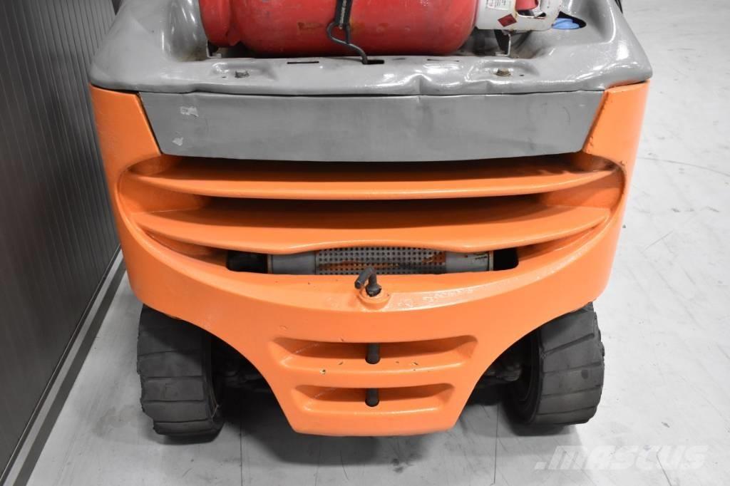 Still RX 70-16 T Gasolmotviktstruckar