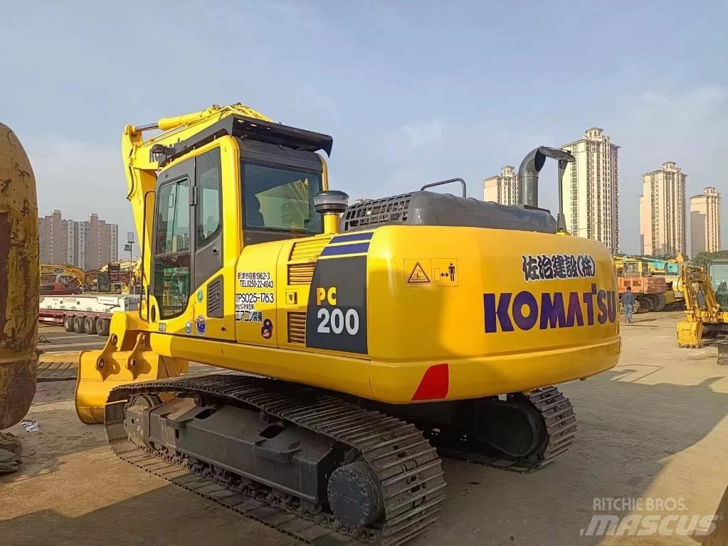 Komatsu pc200-8 Bandgrävare