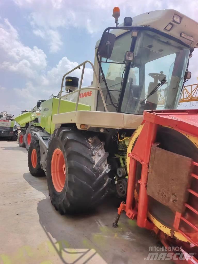 CLAAS Jaguar 870 Självgående fälthackar