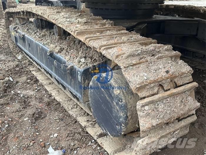 Komatsu PC450-8 Bandgrävare