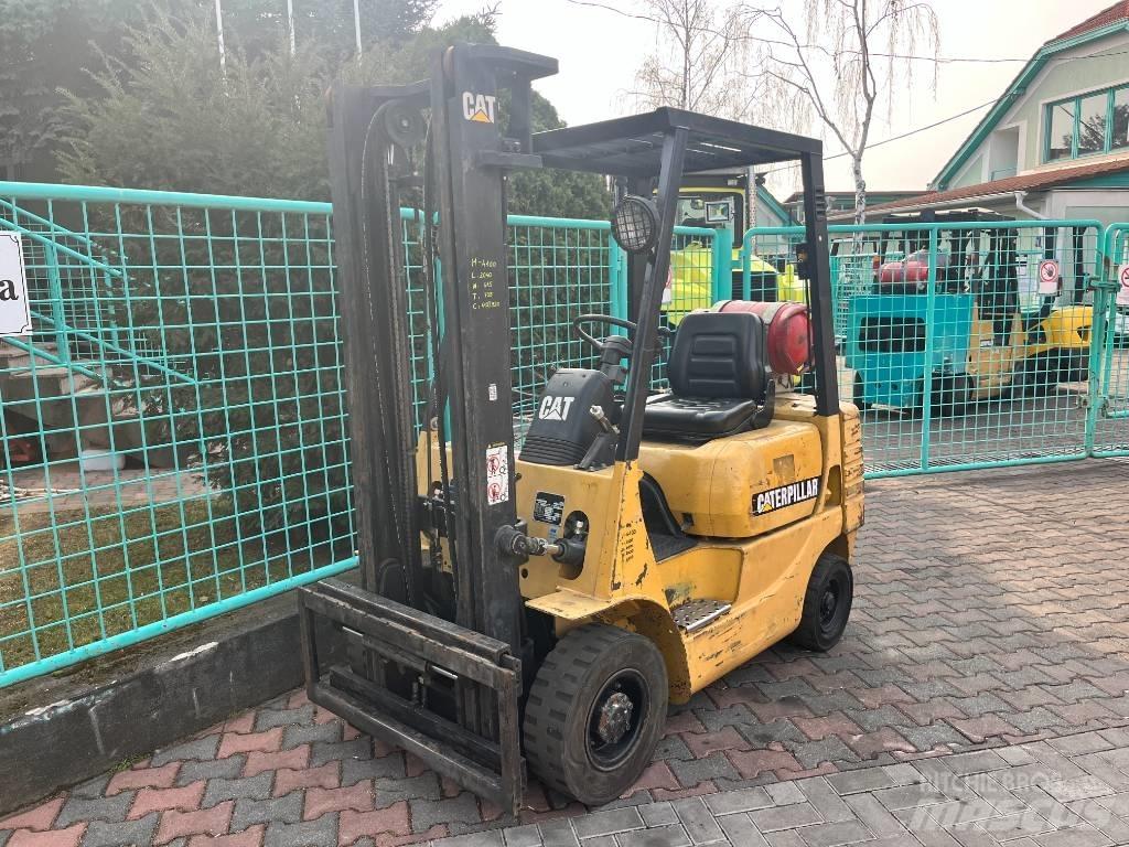 CAT GP 15 AC V-4100 Gasolmotviktstruckar