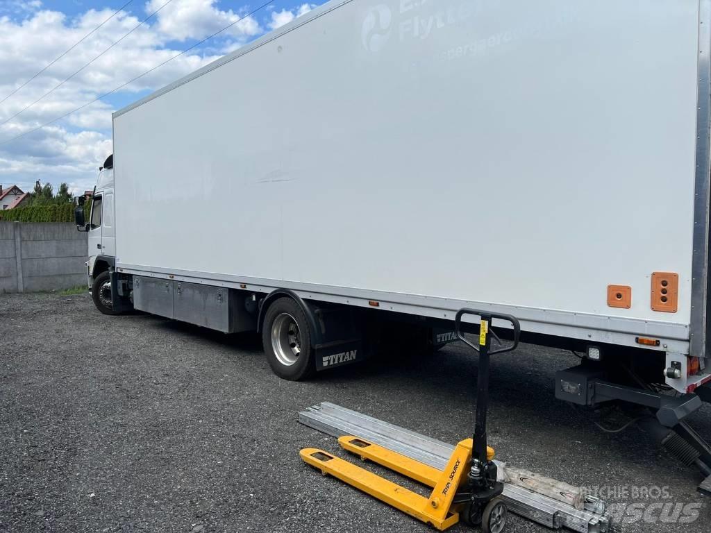 Volvo FM 330 Skåpbilar