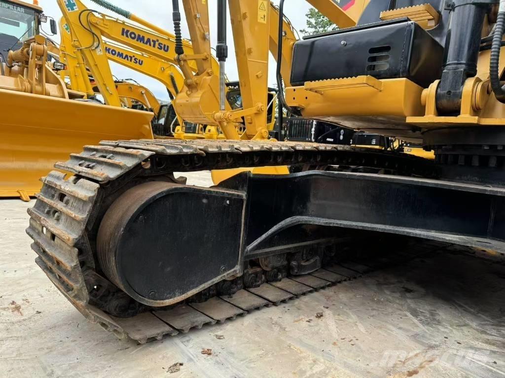 CAT 325 D L Bandgrävare