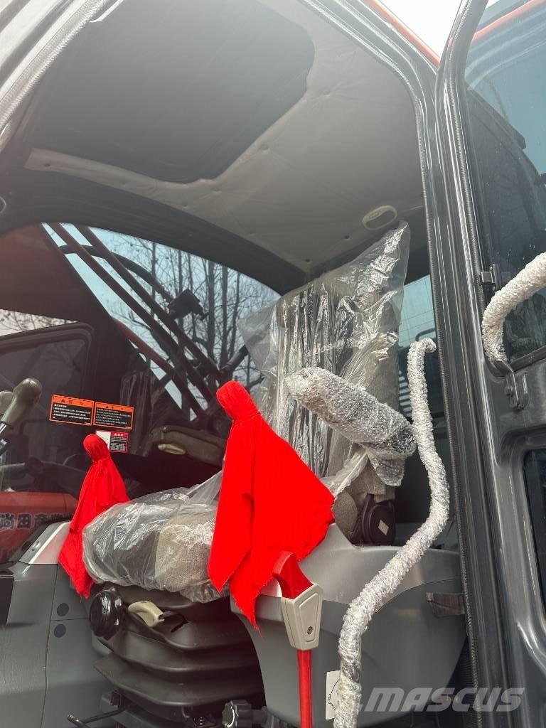 Doosan DX225 Bandgrävare