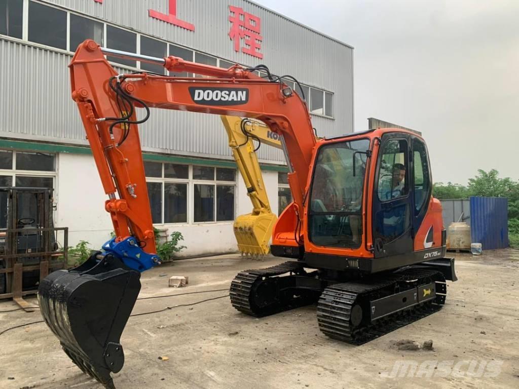 Doosan DX 75 Midigrävmaskiner 7t - 12t