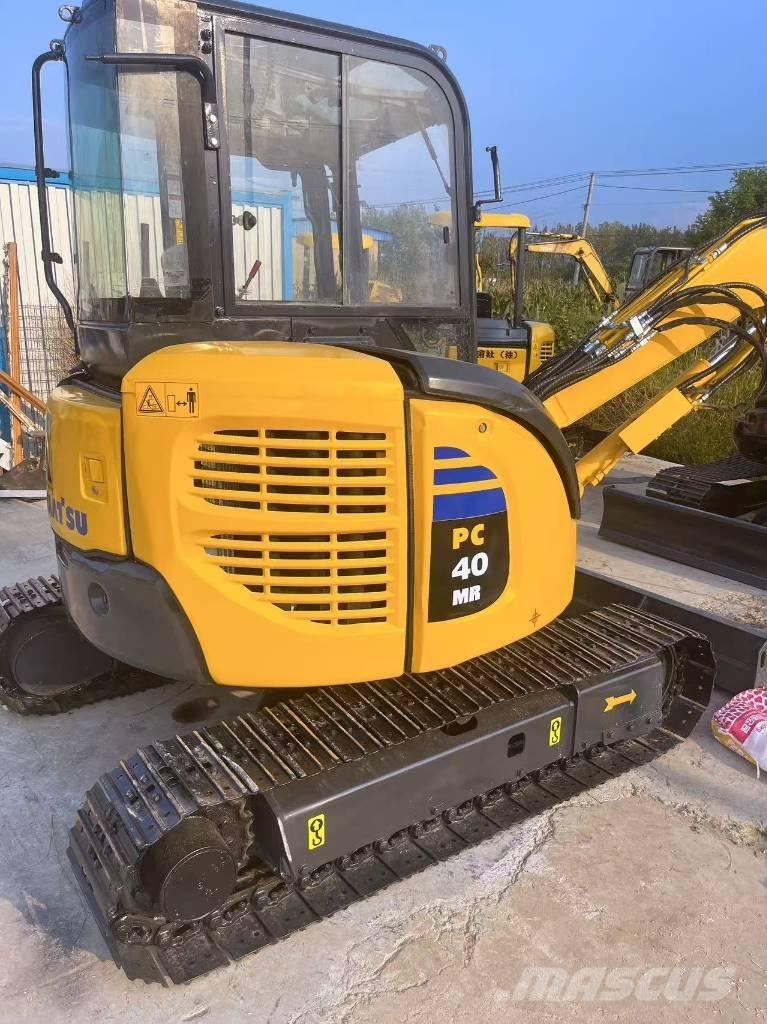 Komatsu PC 40 MR Bandgrävare