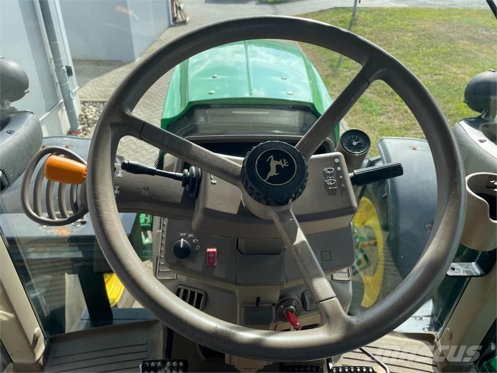 John Deere 6195M Traktorer