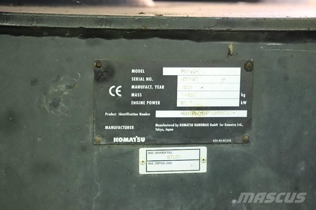 Komatsu PW 140-7 Grävlastare