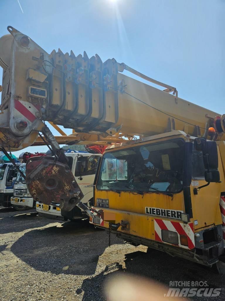 Liebherr LM1090-2 Allterrängkranar