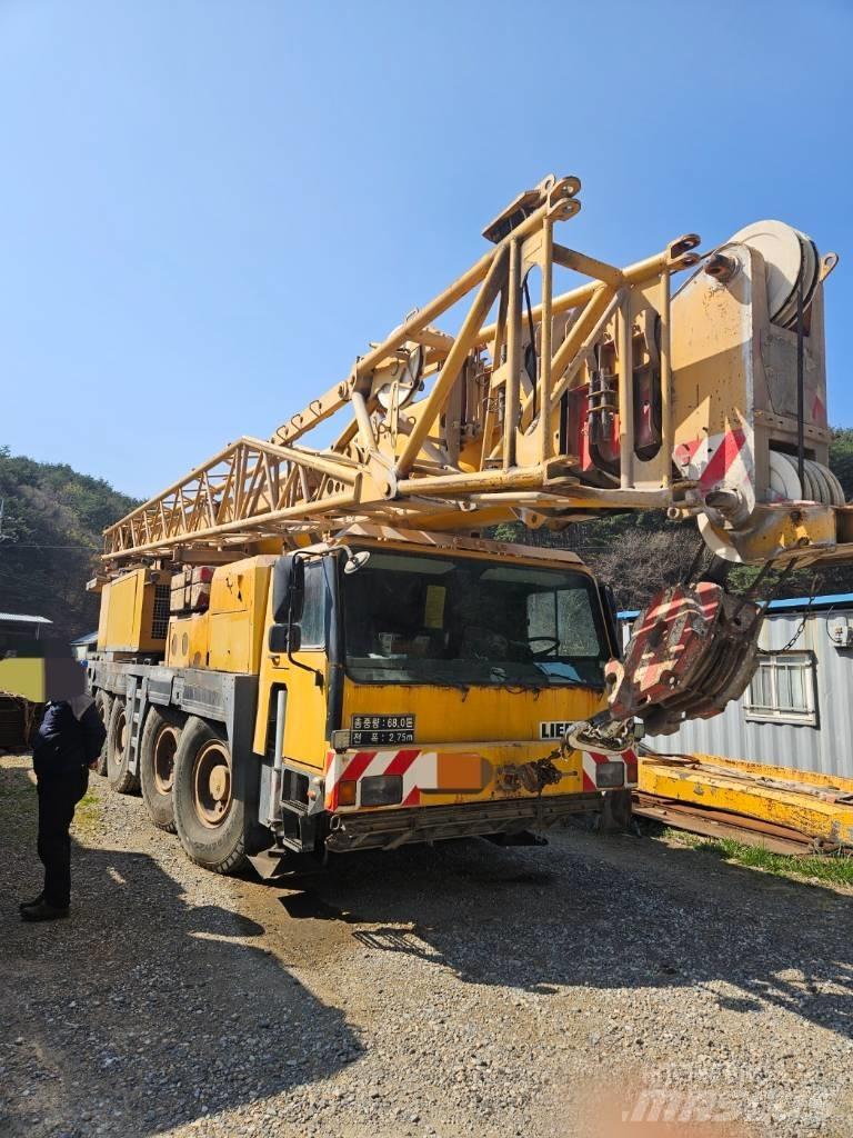 Liebherr LM1090-2 Allterrängkranar