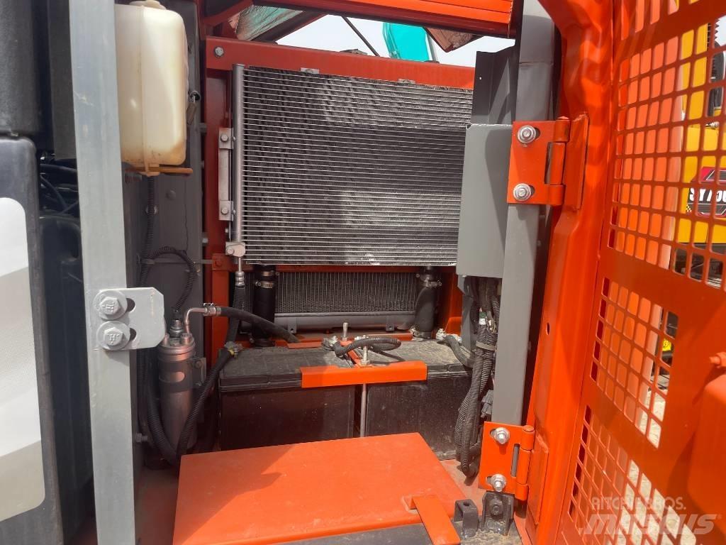 Hitachi ZX 70 Bandgrävare