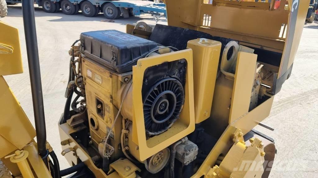 CAT CB 224 C Tvåvalsvältar