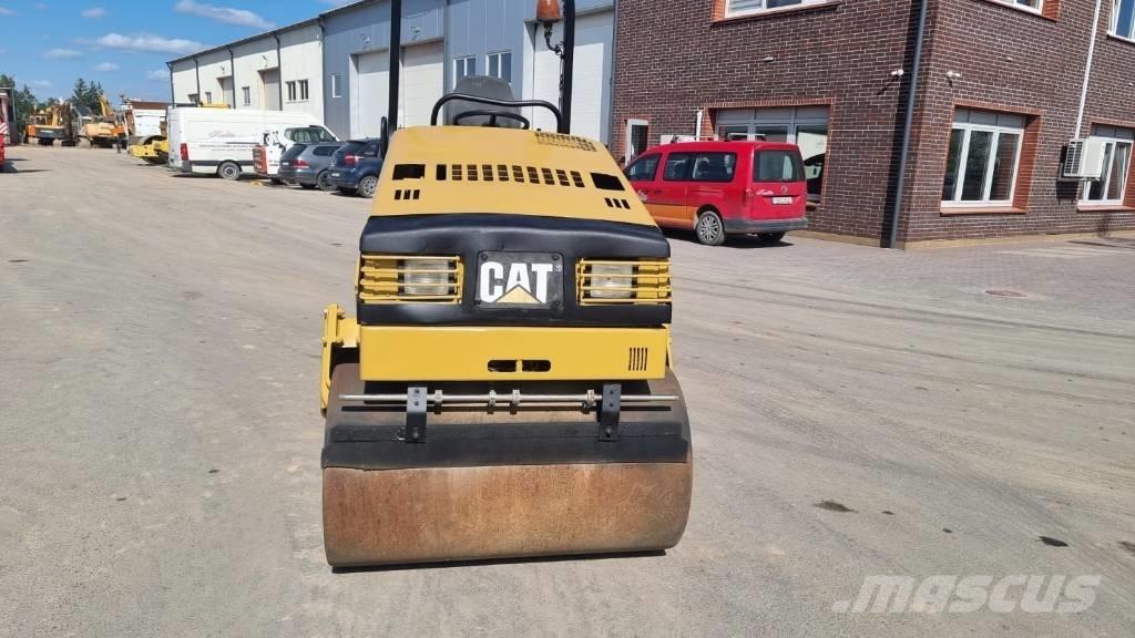 CAT CB 224 C Tvåvalsvältar