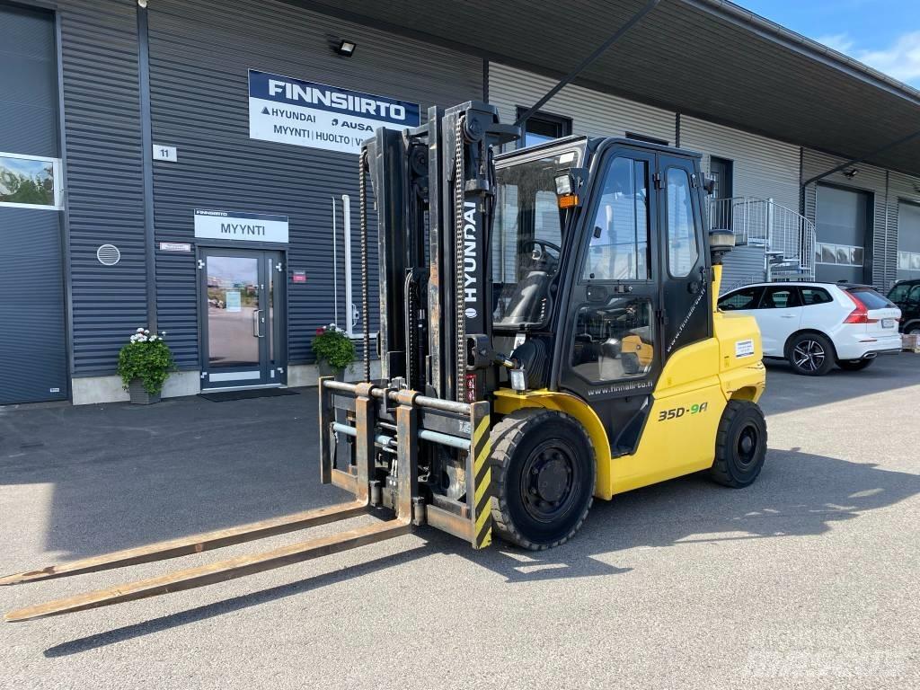 Hyundai 35D-9A Dieselmotviktstruckar