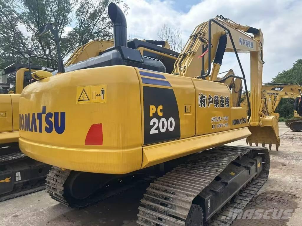 Komatsu PC 200-8N1 Bandgrävare