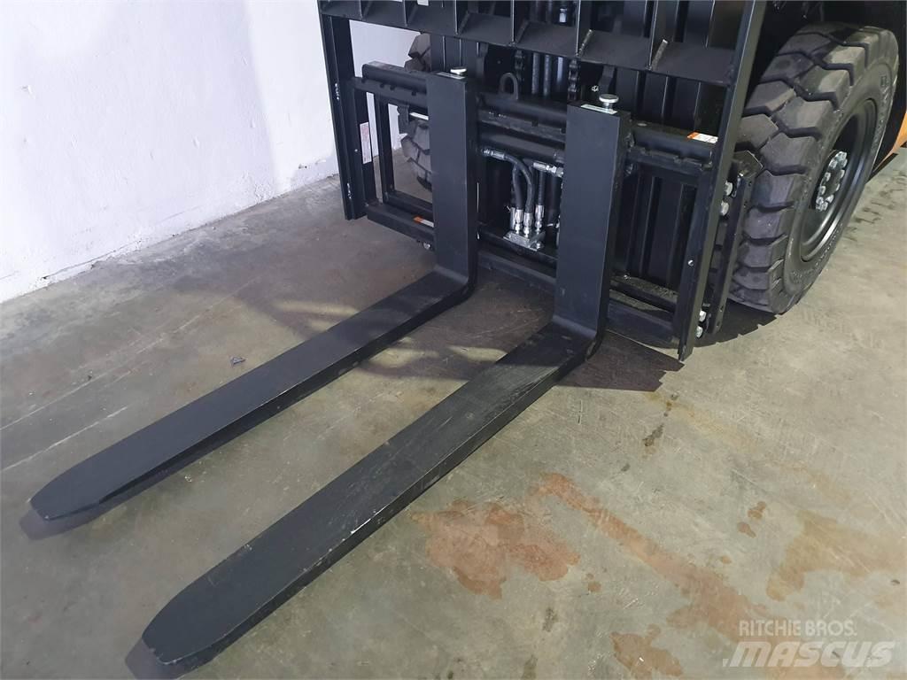  CPCD25T8 S4S Dieselmotviktstruckar