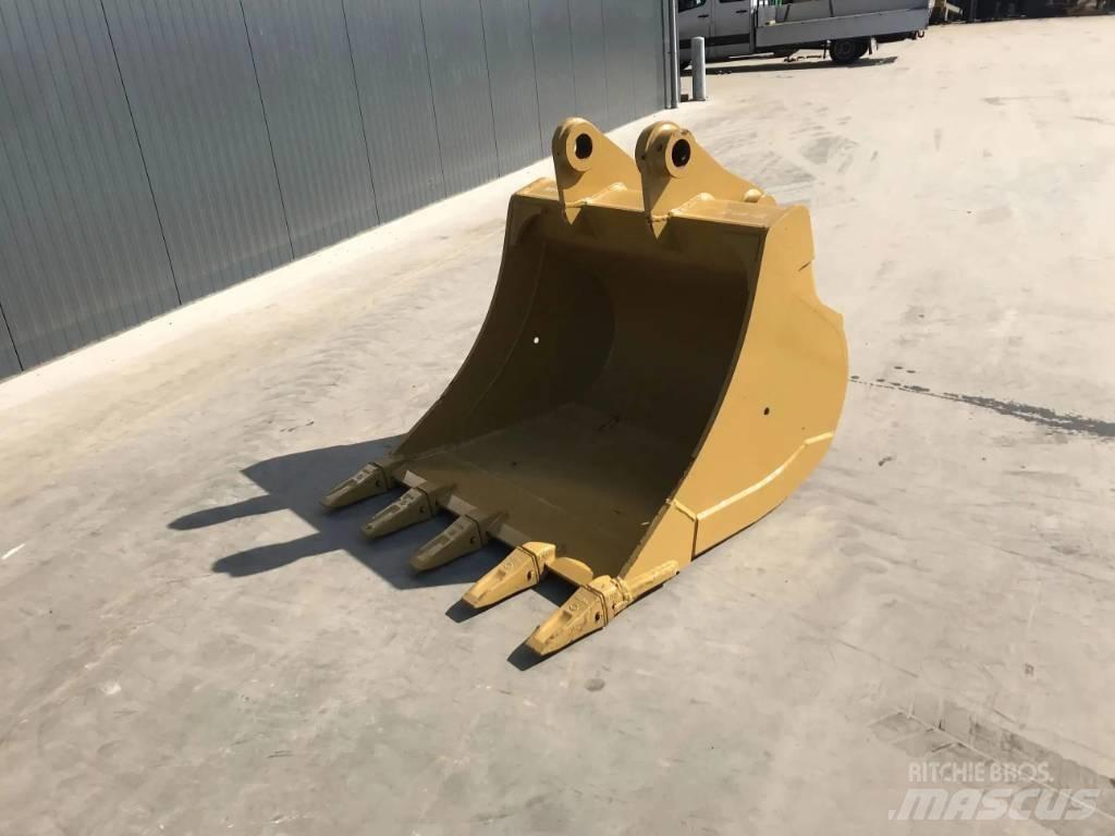 CAT 318D2 Skopor