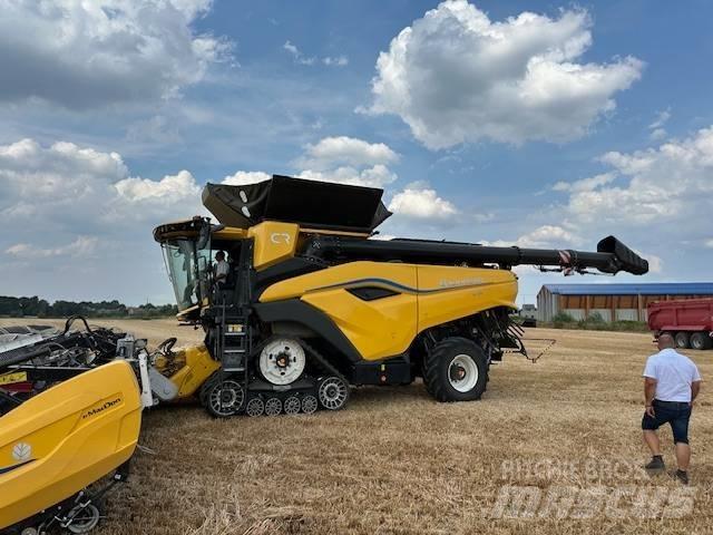 New Holland CR11 Skördetröskor
