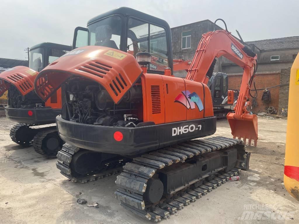 Doosan DH 60 Minigrävare < 7t