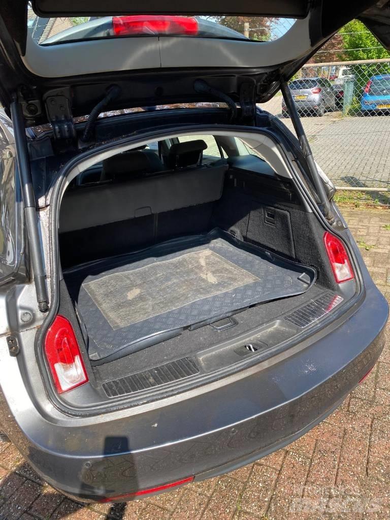 Opel Insignia Personbilar